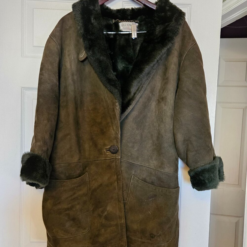 Holt Renfrew Classics Genuine Lambskin Shearling Coat - Made in Canada - S